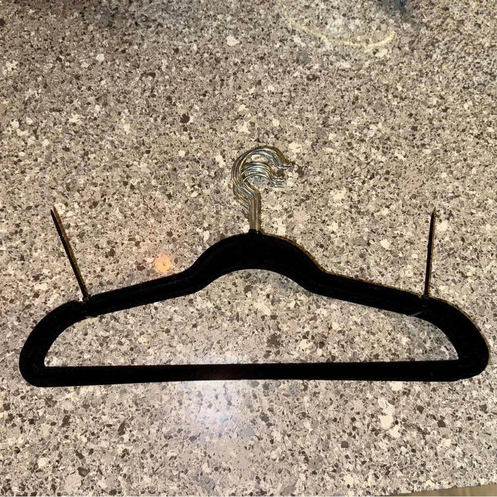 10/$10 Black Velvet Hanger